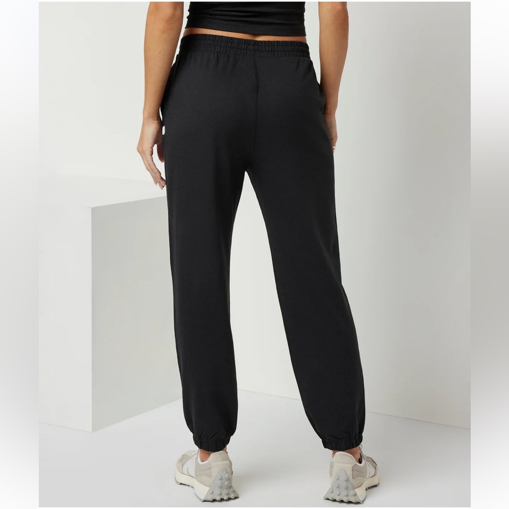 Vuori boyfriend sweatpants black medium - Picture 2 of 9